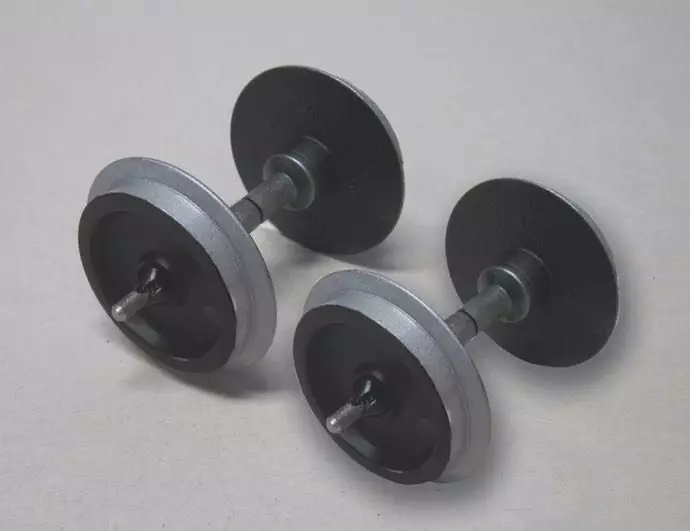 Piko 36165 - Radsatz groß für Umbauwagen/Silberlinge 2 St. (Metall verchromt) SPUR G 1:22,5