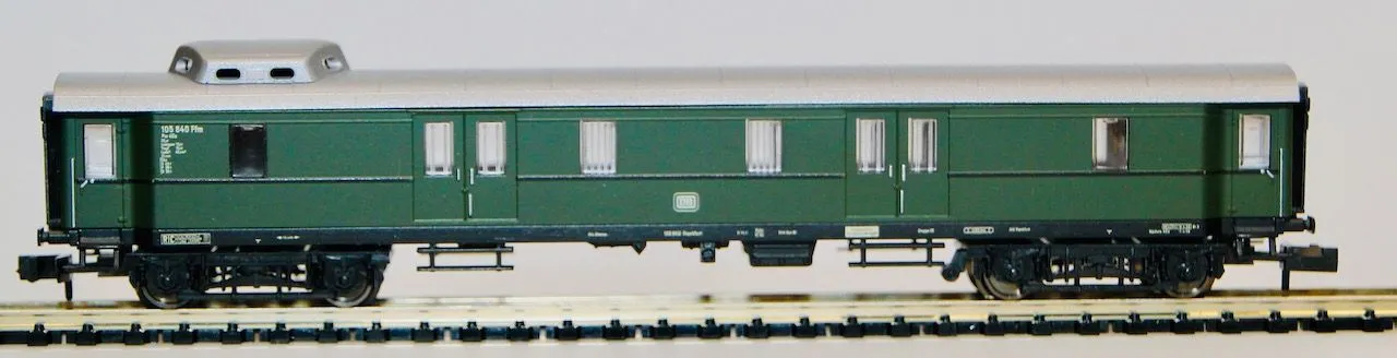 Fleischmann 8630 - FLEISCHMANN - Gepäckwagen DB Ep.III Pw4üe N 1:160
