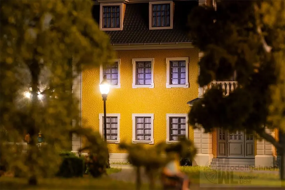 Faller 130830 - Jagdschloss Bellevue H0 1:87