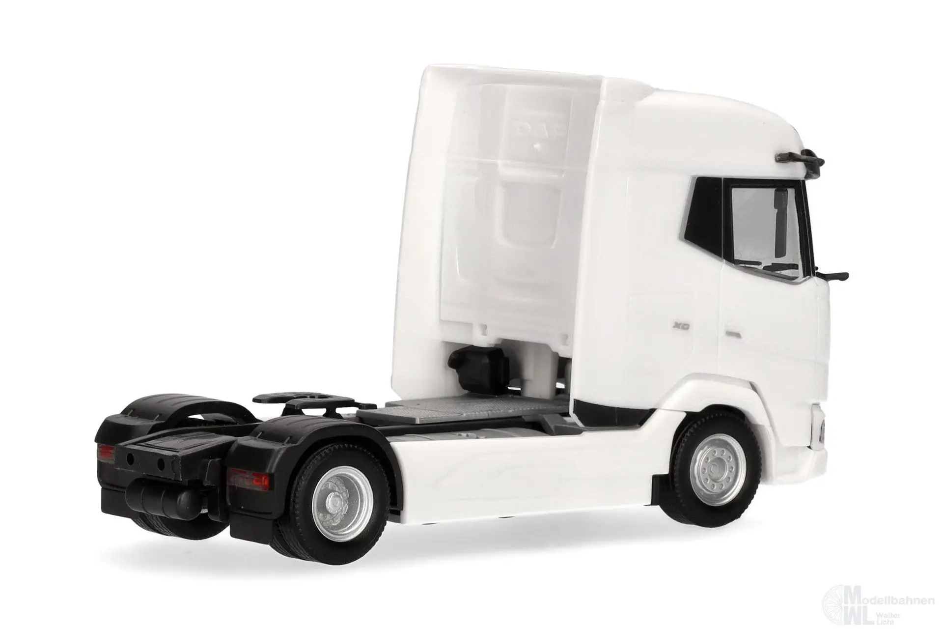 Herpa 320894 - DAF XG facelift Zugmaschine 2 achs weiß H0 1:87