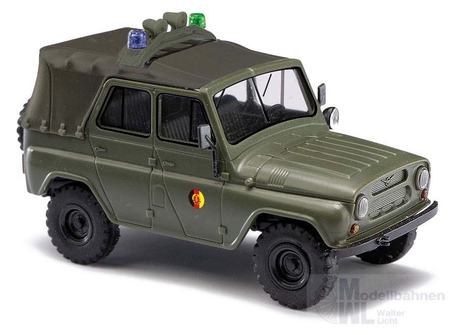 Busch 52118 - UAZ 469 NVA Kolonnenfahrzeug H0 1:87 Busch 52118 - UAZ 469 NVA Kolonnenfahrzeug H0 1:87