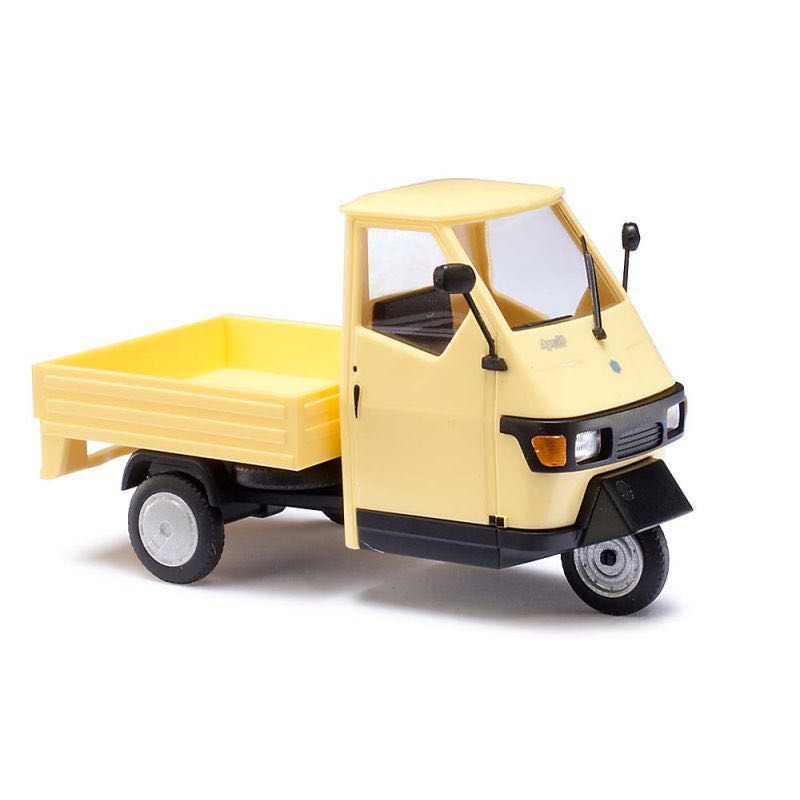 Busch 60003 - Piaggio Ape 50 Gelb H0 1:87 Busch 60003 - Piaggio Ape 50 Gelb H0 1:87