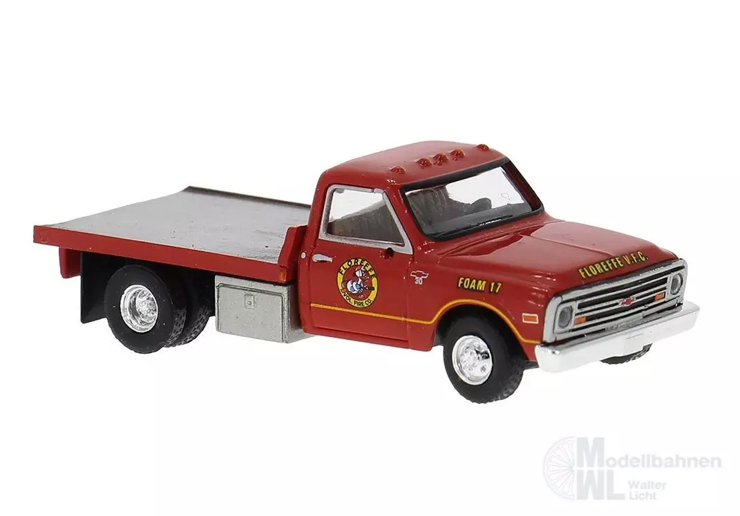 Brekina 19671 - Chevrolet C30 mit Plattform Foam H0 1:87