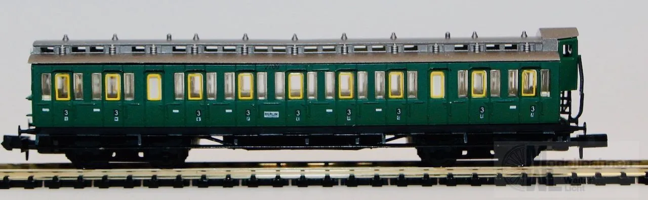 Arnold 3391 - ARNOLD - Abteilwagen DRG Ep.II 3.Kl. C4 mit Bremserhaus N 1:160