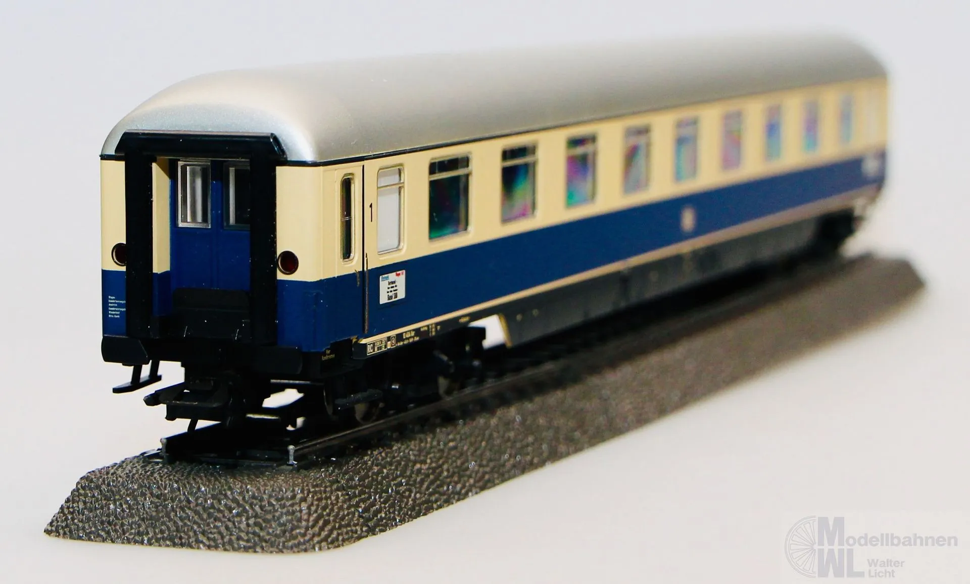Märklin 43850 - MÄRKLIN - Abteilwagen DB Ep.III Rheingold Av4üm 1.Kl. H0/WS