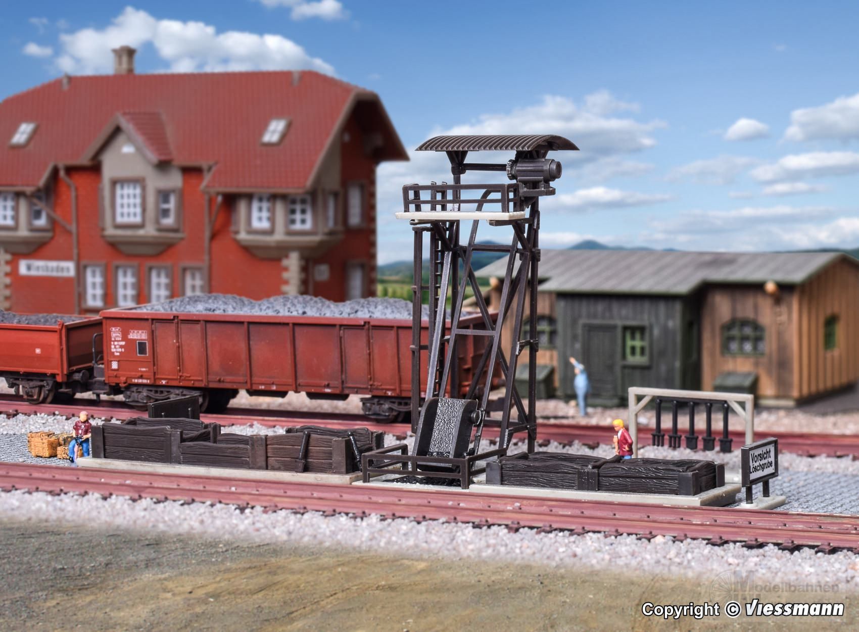 Vollmer 47551 - Schlackenaufzug mit Grube N 1:160