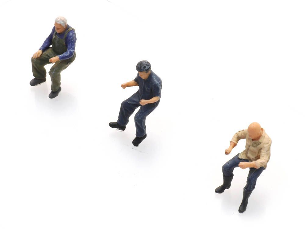 ARTITEC b.v. 5870028 - Traktorfahrer 3 Figuren H0 1:87
