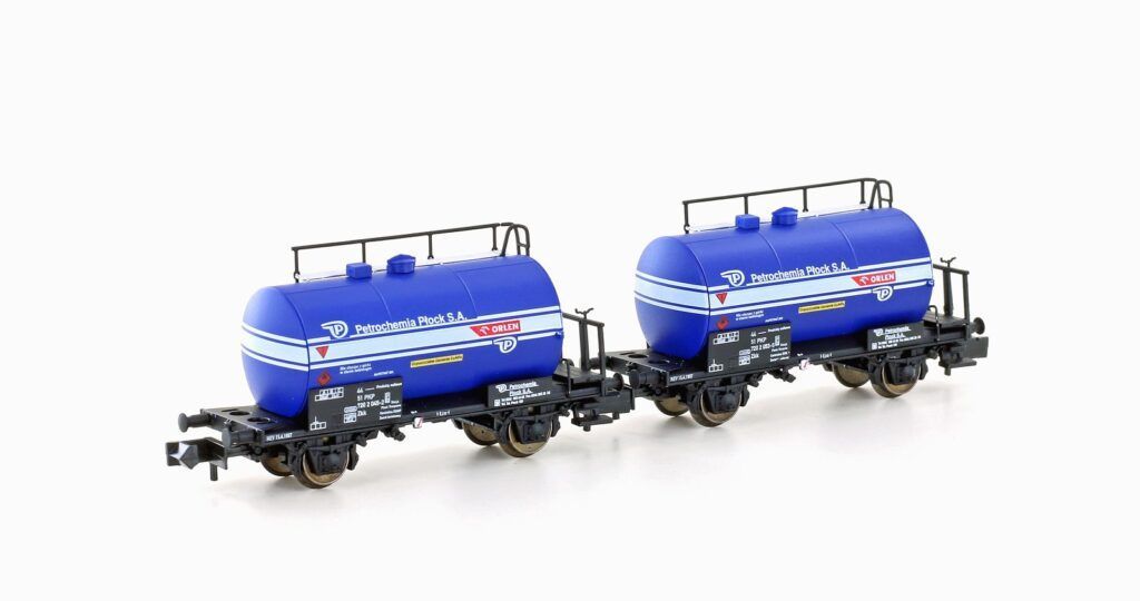 Hobbytrain 24851 - Kesselwagen Set PKP/Petrochemica Ep.IV/V Leichtbau 2.tlg. N 1:160