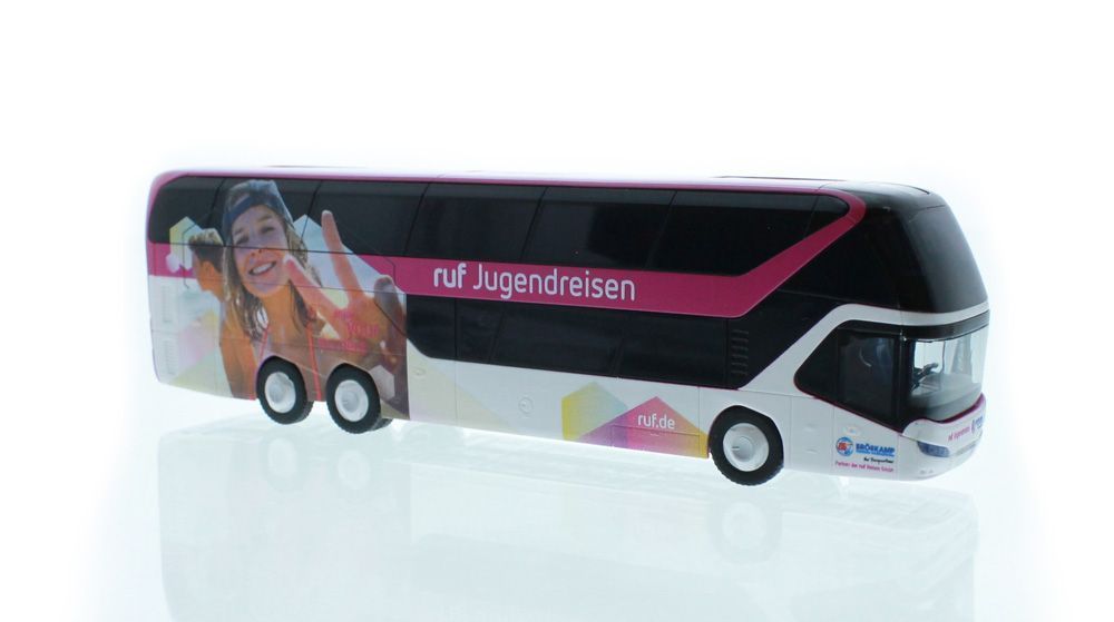 Rietze 69046 - Neoplan Skyliner ´11 ruf Jugendreisen - Briskamp Harsewinkel 1:87