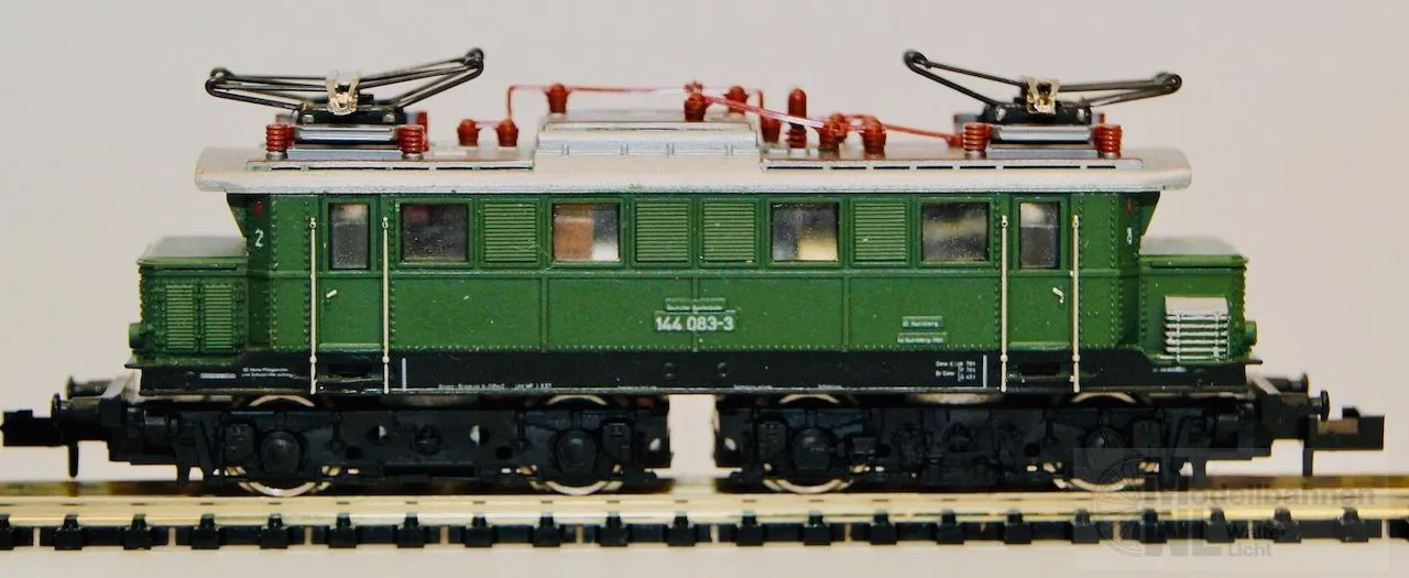 Trix 12033 - MINITRIX - E-Lok BR 144 083-3 DB Ep.IV N 1:160