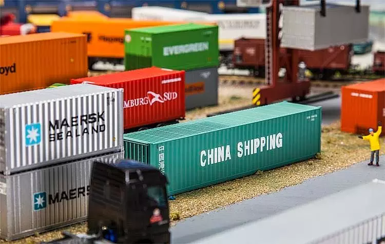 Faller 180844 - 40' Container CHINA SHIPPING H0 1:87
