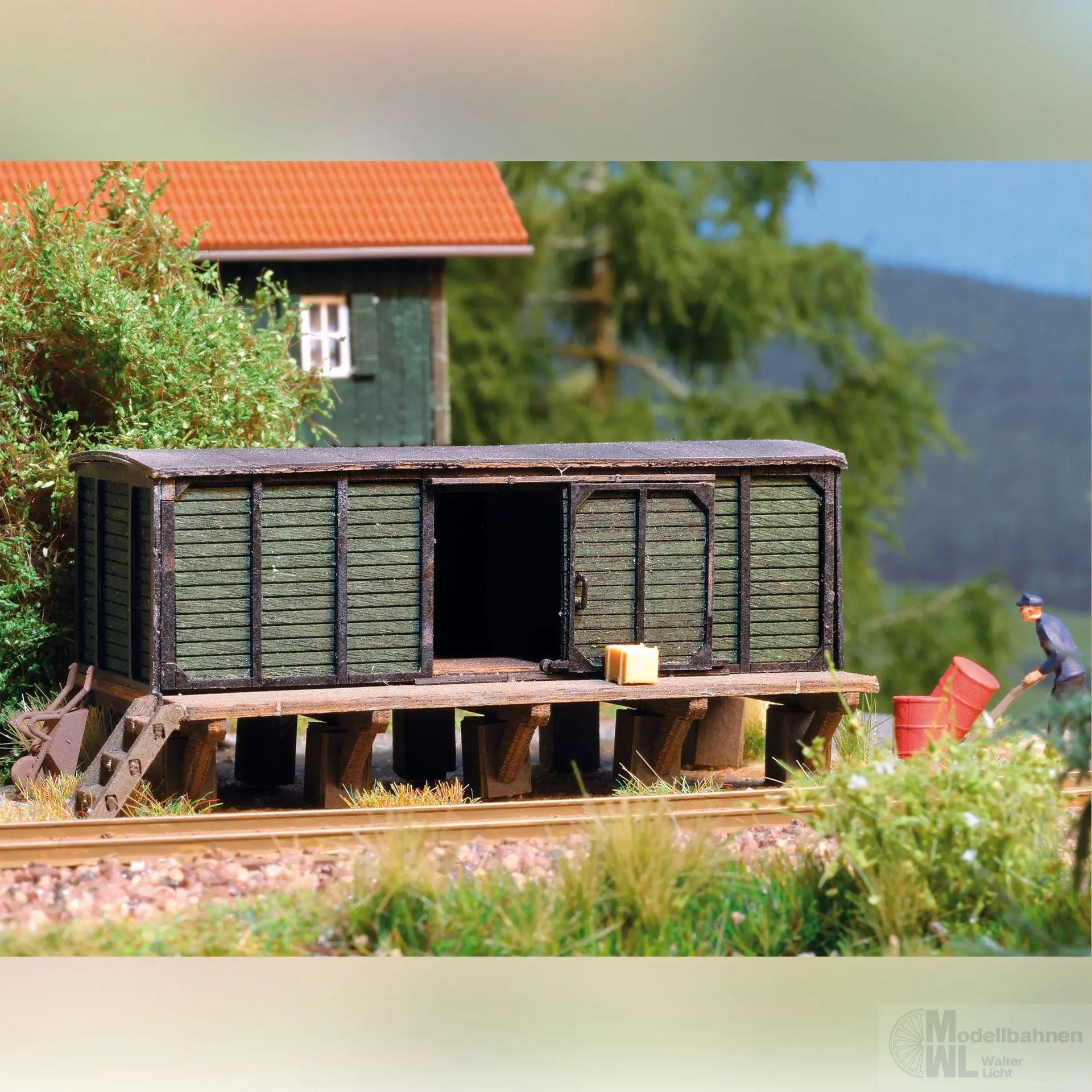 Busch 1963 - Behelfsschuppen / Rampe H0 1:87