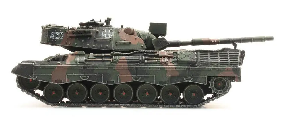 ARTITEC b.v. 6870050 - Panzer Leopard 1A1-A2 Flecktarnlackierung f. Eisenbahntransport H0 1:87