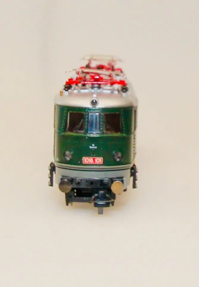 Roco 43732 - Roco - E-Lok BR 1018.101 ÖBB tannengrün H0/GL