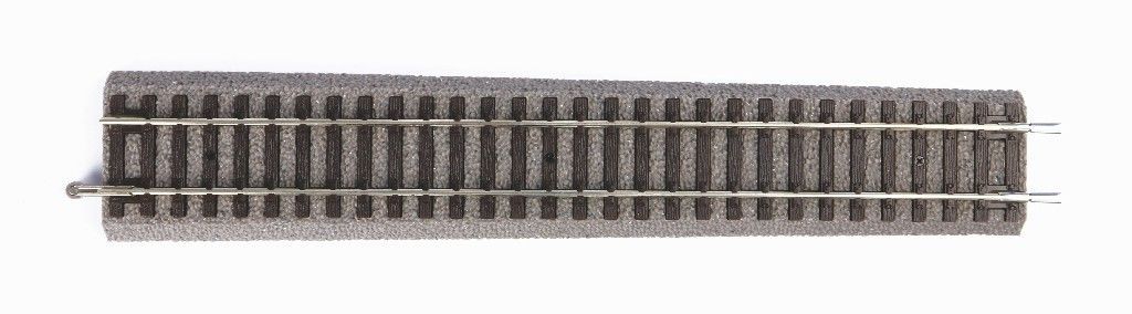 Piko 55433 - A-Gleis mit Bettung. Ü-Gleis auf Roco GeoLine Ep.V E6 H0/GL