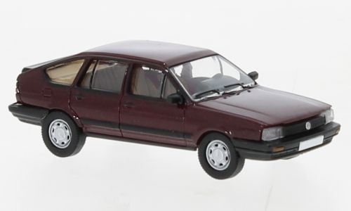 foto_gross PCX-Models 870409 - VW Passat B2 dunkelrot 1985 H0 1:87