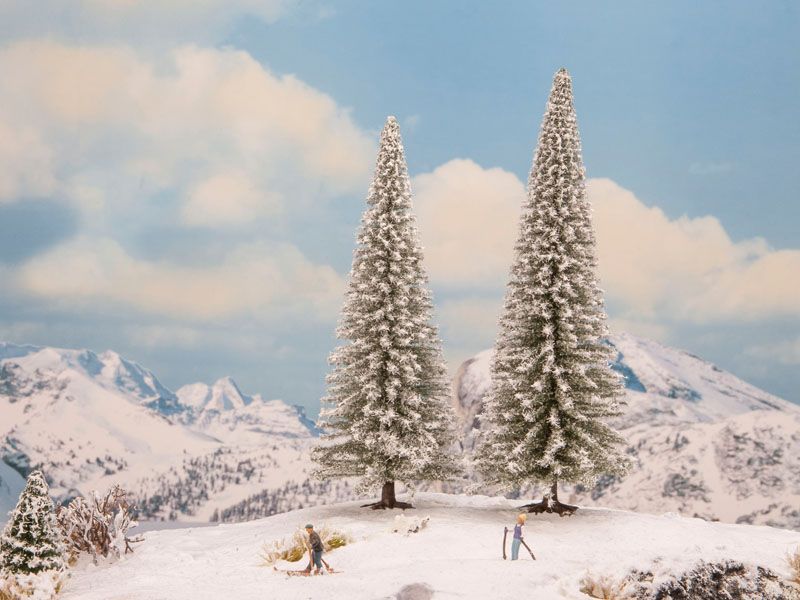 Noch 21966 - Schneetannen 2 Stück 18 und 20 cm hoch H0 / TT / N