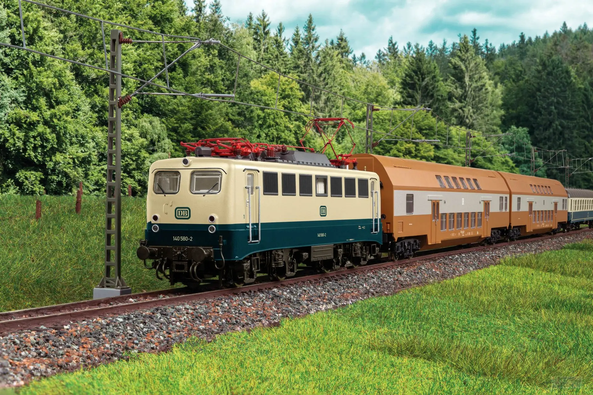 Piko 58148 - TOFT24 Zugset BR 140 und 3 Personenwagen H0/WS Sound