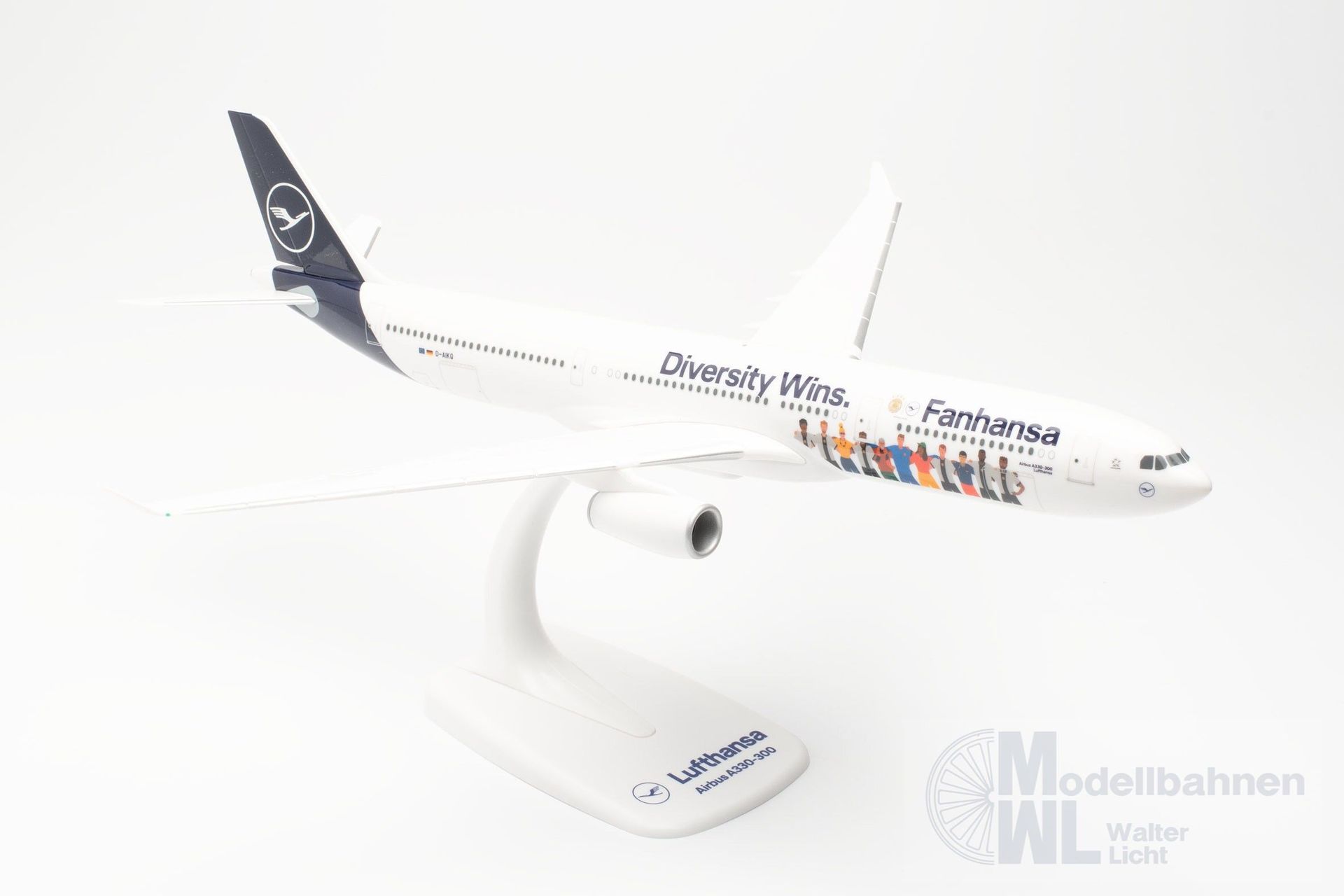 Herpa 613897 - Airbus A330-300 Lufthansa Diversity 1:200