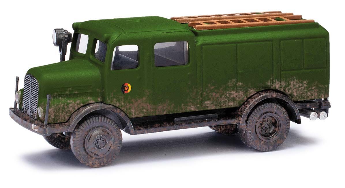 Busch 95621 - IFA S4000 TLF NVA verschmuttz H0 1:87 Busch 95621 - IFA S4000 TLF NVA verschmuttz H0 1:87
