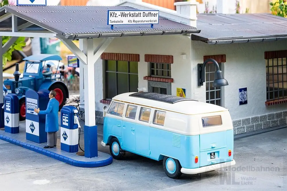 Pola 330821 - Tankstelle mit Werkstatt LGB 1:22,5