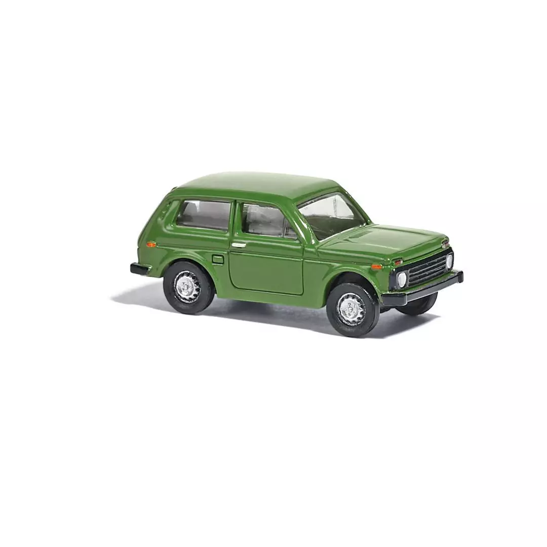 Busch 87100 - Lada Niva Grasgrün TT 1:120