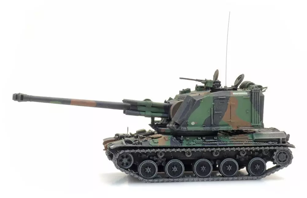 ARTITEC b.v. 6870433 - FR AMX 30 AUF 1 155mm Camo H0 1:87