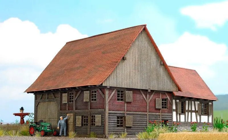 Busch 1503 - Bauernhaus Mennwangen H0 1:87