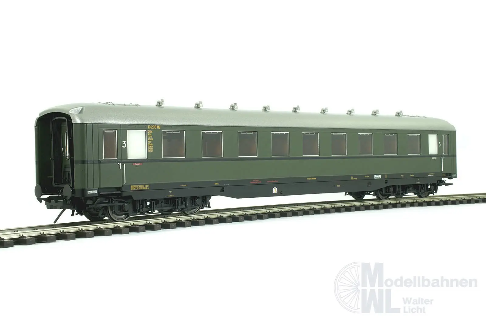 Lenz 41261-01 - Schürzenwagen DB Ep.III 3.Kl. C4ü-38 flaschengrün Spur 0