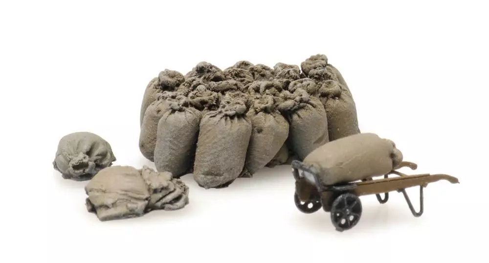 ARTITEC b.v. 387450 - Bahnladegut: Leinensäcke mit Wagen H0 1:87