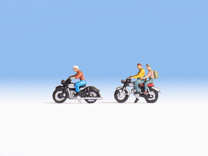 Noch 45904 - Motorradfahrer TT 1:120