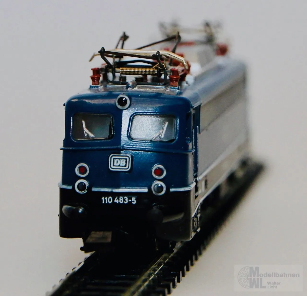 Trix 12054 - MINITRIX - E-Lok BR 110 483-5 DB Ep.IV N 1:160
