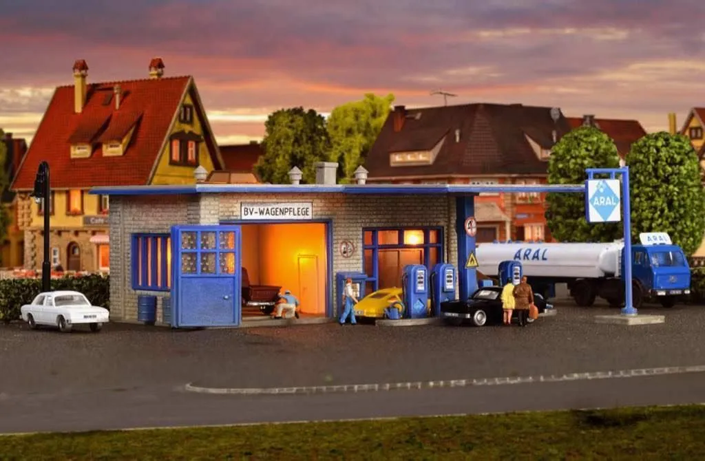 Vollmer 47757 - Aral-Tankstelle N 1:160