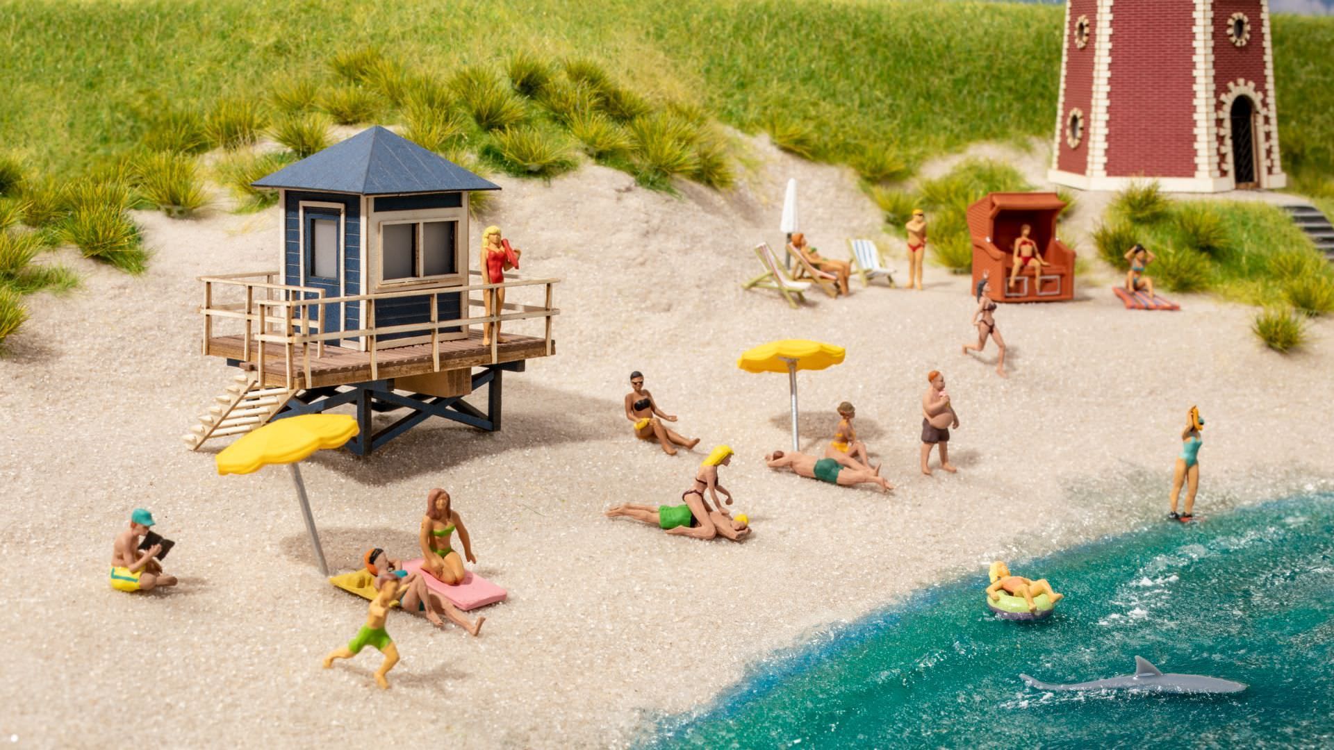 Noch 14265 - Rettungsschwimmer-Turm mit Haifisch-Flosse H0 1:87