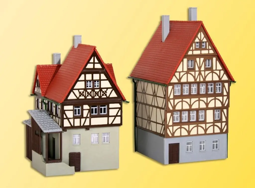 Kibri 37100 - Fachwerkhaus und Torhaus N 1:160