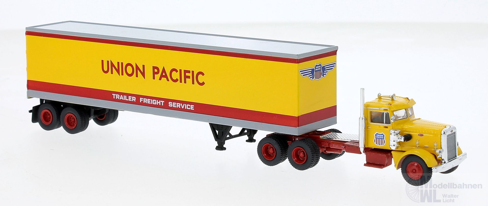 Brekina 85765 - Peterbilt 281 KoffersattelUnion Pacific H0 1:87