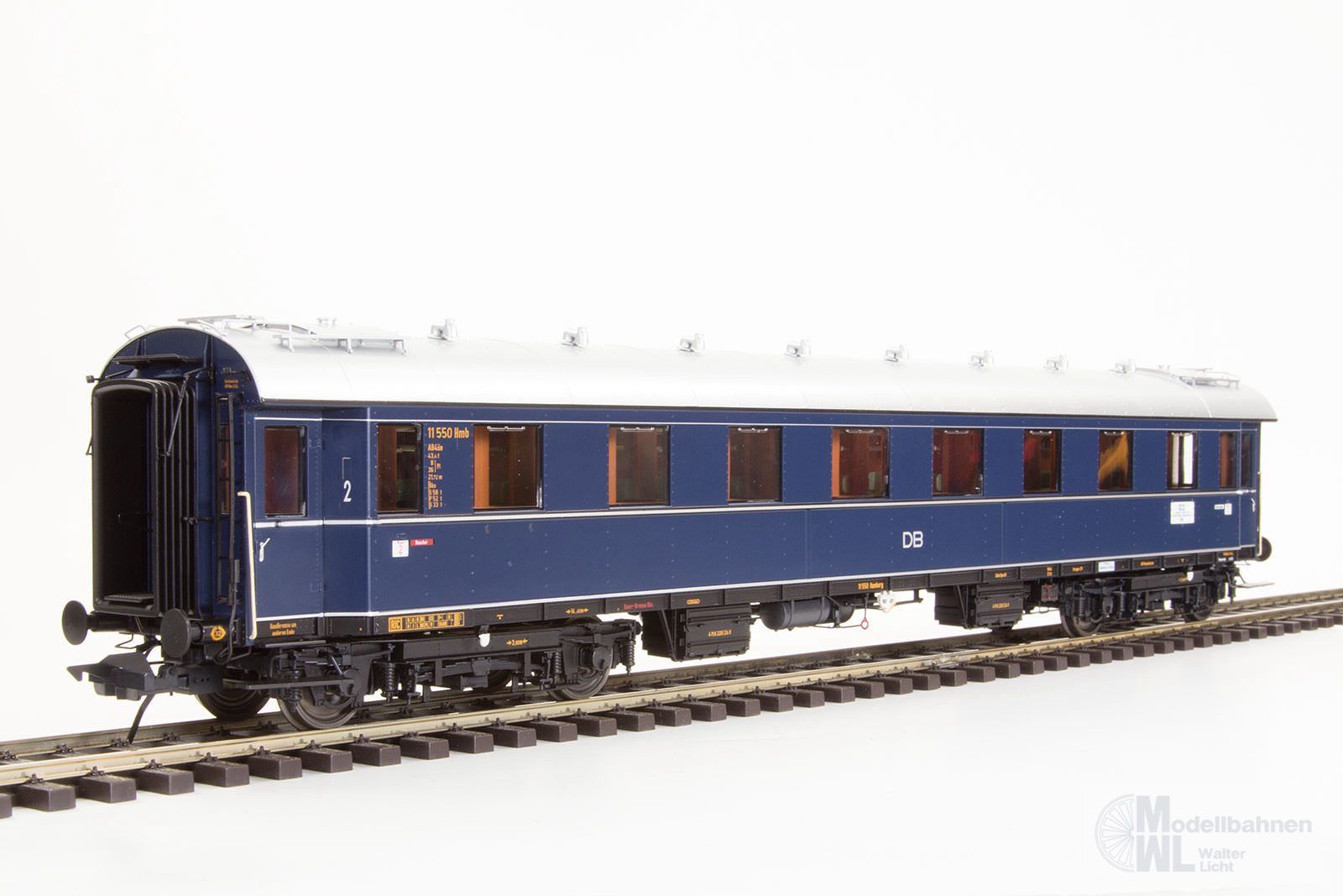 Lenz 41250-04 - Schnellzugwagen DB Ep.IIIa Gr. 29 2.Kl. AB4üe-28 stahlblau Spur 0