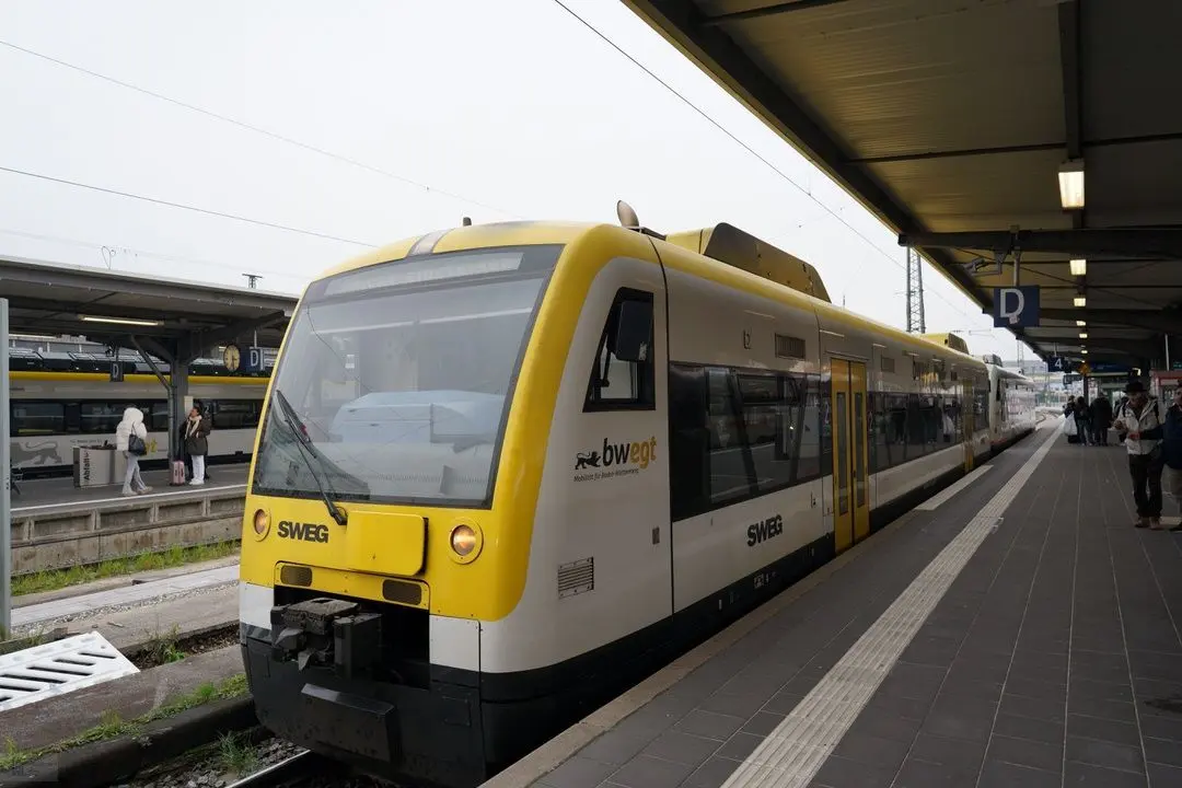 Piko 40862 - Triebwagen RS1 SWEG Ep.VI N 1:160