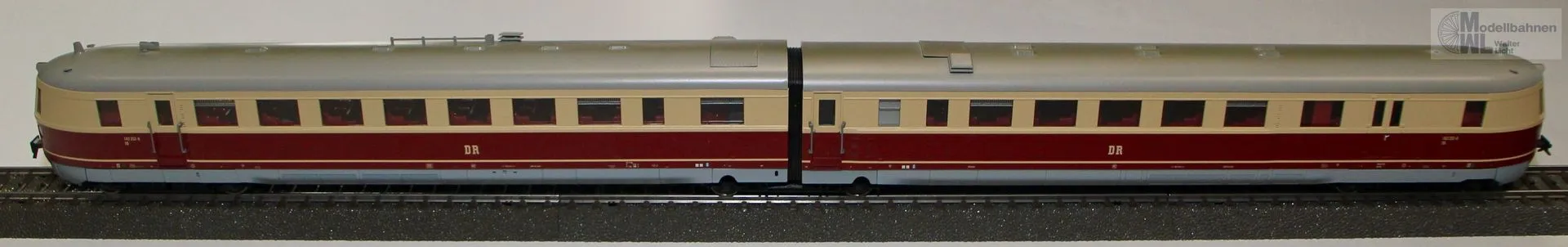 Märklin 37775 - MÄRKLIN - Dieseltriebzug BR 186 DR Ep.IV H0/WS Sound mfx