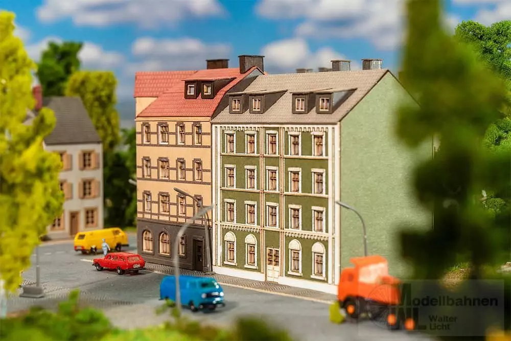 Faller 282783 - Stadthäuserzeile Spur Z 1:220