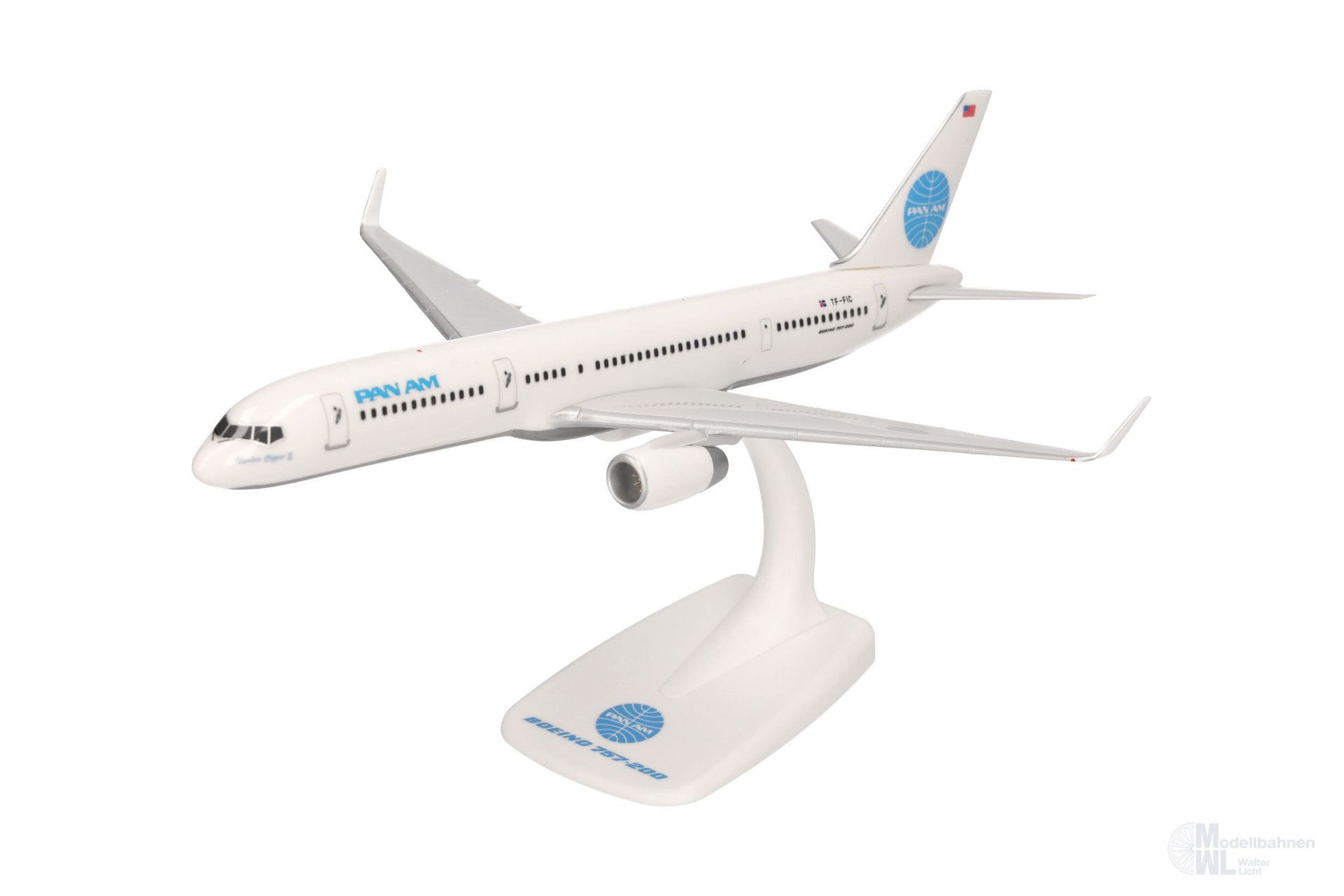 Herpa 614603 - Boenig 757-200 Pan Am Transatlantic 1:200 Herpa 614603 - Boenig 757-200 Pan Am Transatlantic 1:200