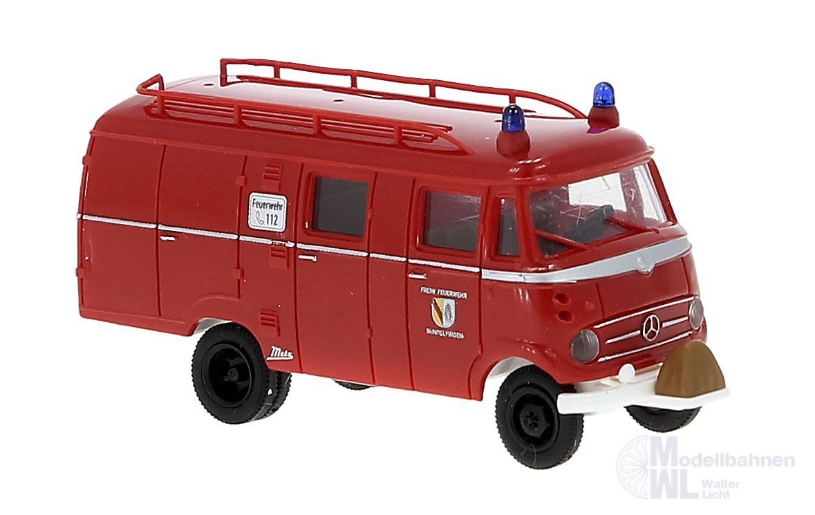 Brekina 36613 - Mercedes LF319 LF8Feuerwehr Gundelfingen H0 1:87