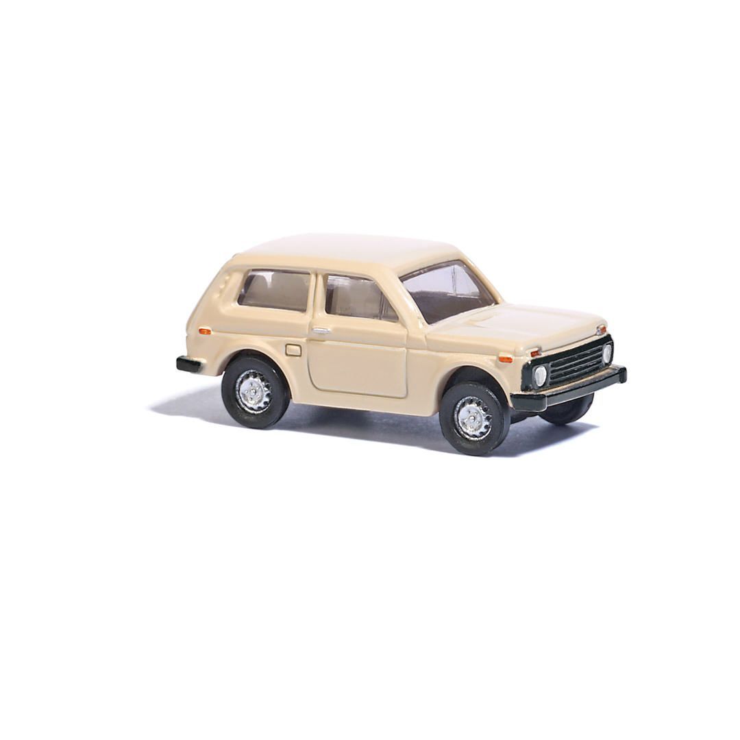 Busch 87101 - Lada Niva elfenbein TT 1:120 Busch 87101 - Lada Niva elfenbein TT 1:120