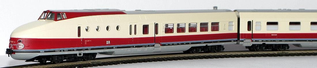 Kres 1817 - Schnelltriebwagen BR 175 DR Ep.III/IV Bauart Görlitz 4.tlg. TT 1:120 Kres 1817 - Schnelltriebwagen BR 175 DR Ep.III/IV Bauart Görlitz 4.tlg. TT 1:120