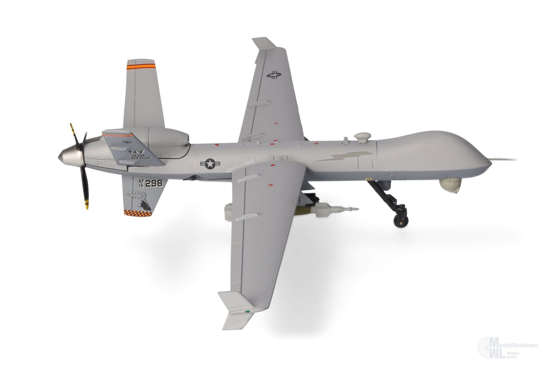 Herpa 580892 - MQ-9 Reaper USAF 108th ATKS 1:72