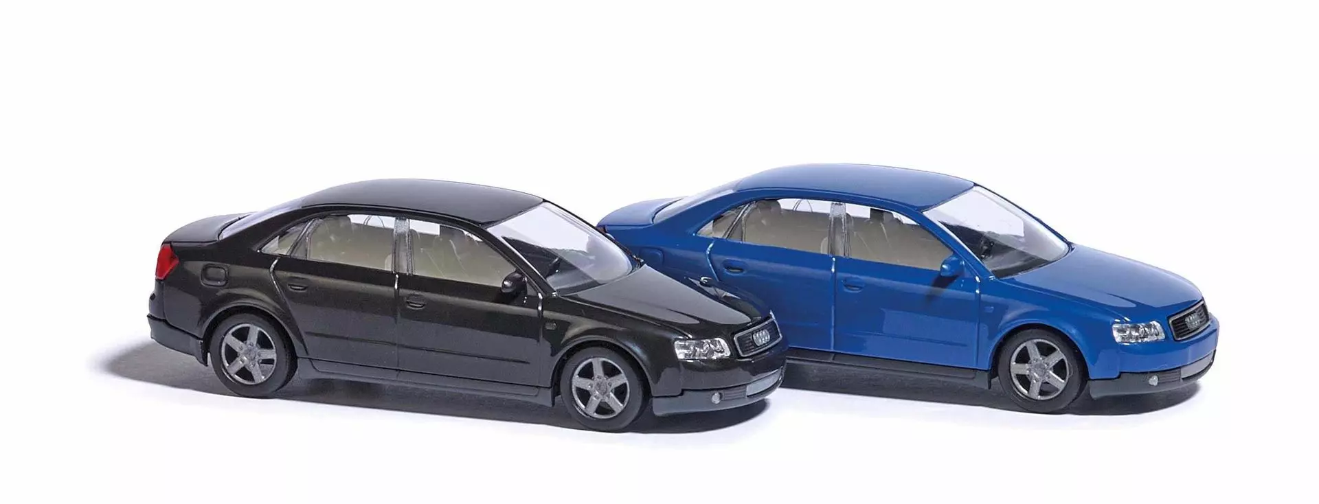 Busch 89132 - Audi A4 schwarz H0 1:87