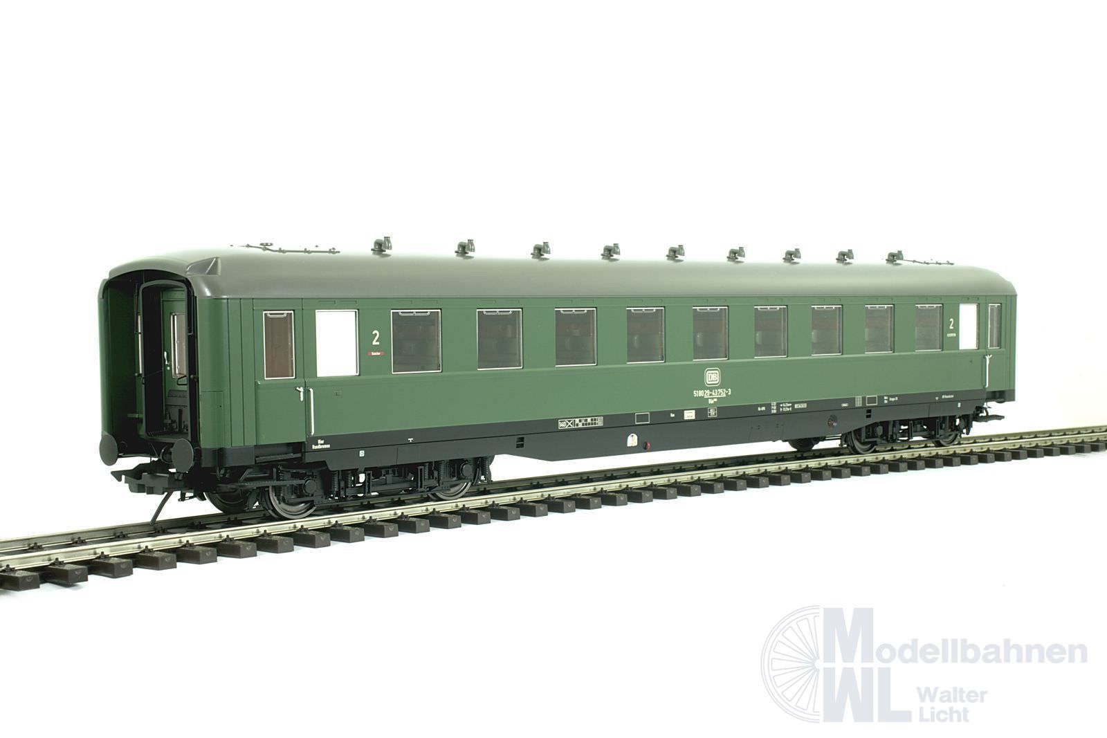 Lenz 41261-03 - Schürzenwagen DB Ep.IV 2.Kl. C4ü-38 chromoxidgrün Spur 0