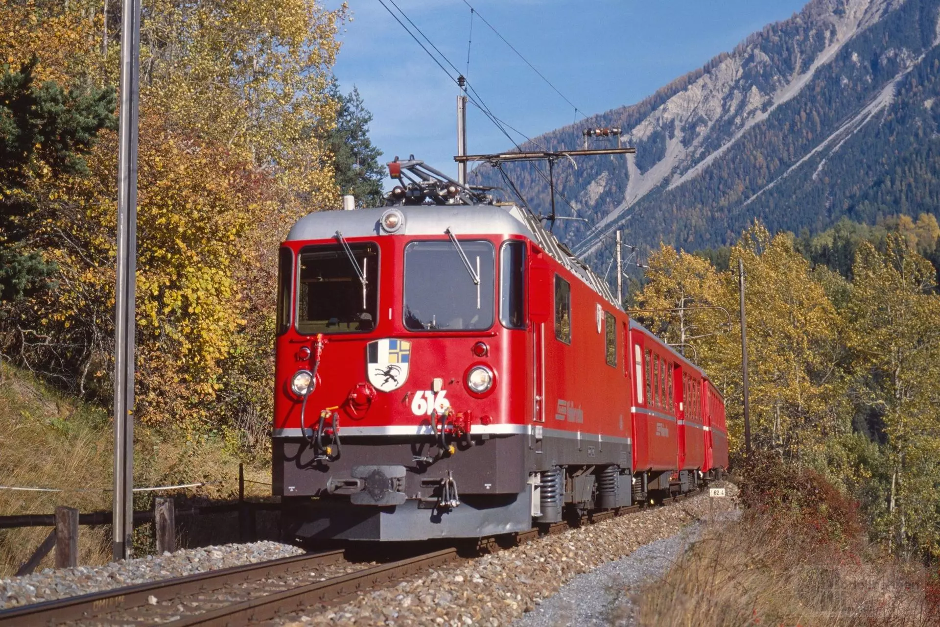 Bemo 9258126 - E-Lok Ge 4/4 II 616 RhB Ep.IV/V rot Fillisur 0m