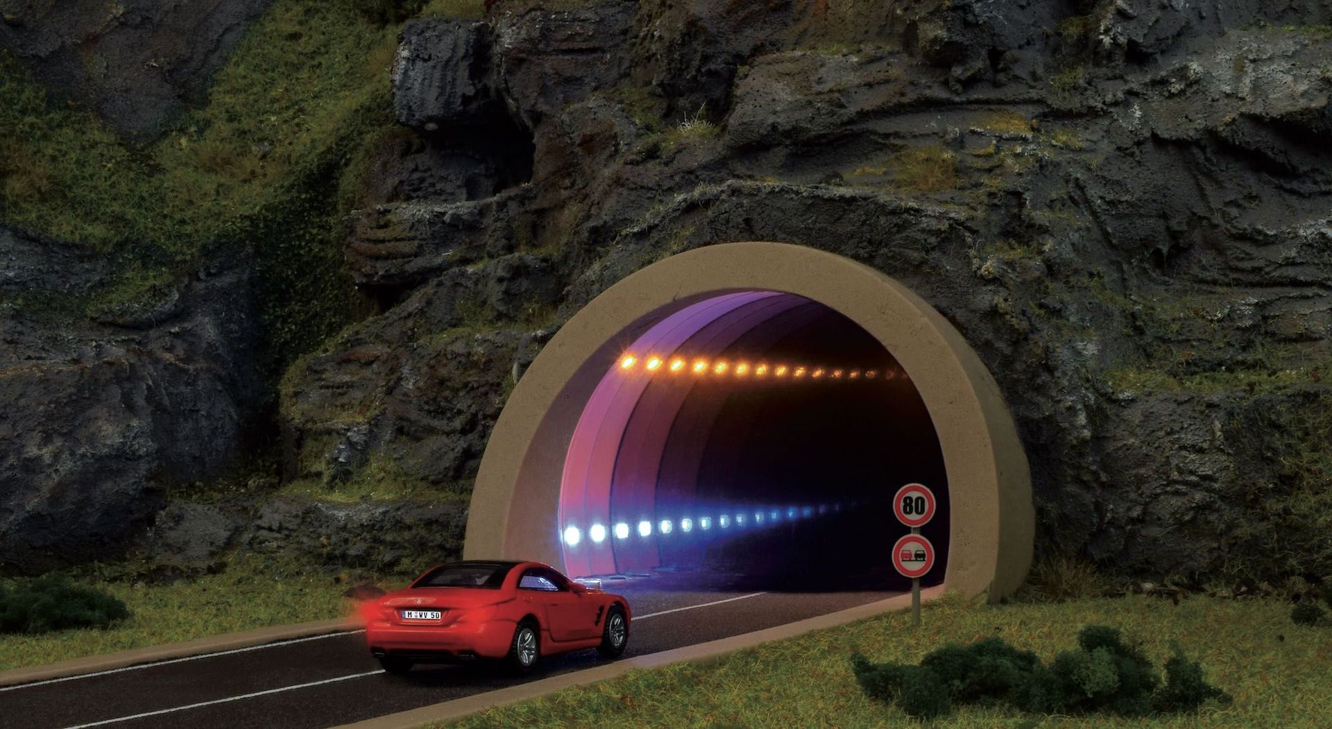Viessmann 5098 - Straßentunnel modern mit LED Spiegeleffekt und Tiefenwirkung H0 1:87