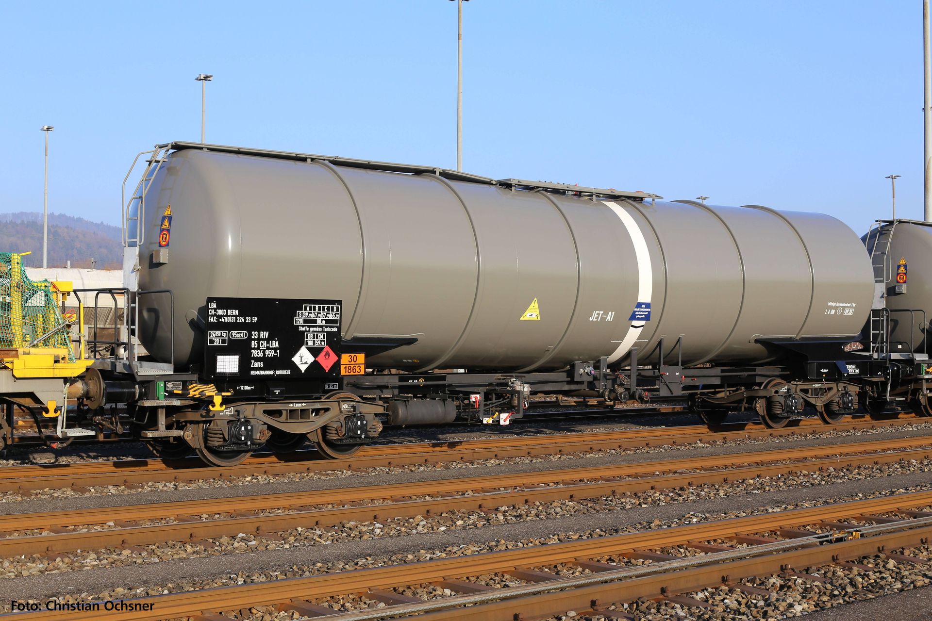 54098_24628 Piko 24628 - Knickkesselwagen CH-LBA Ep.VI Zans Jet A-1 H0/GL